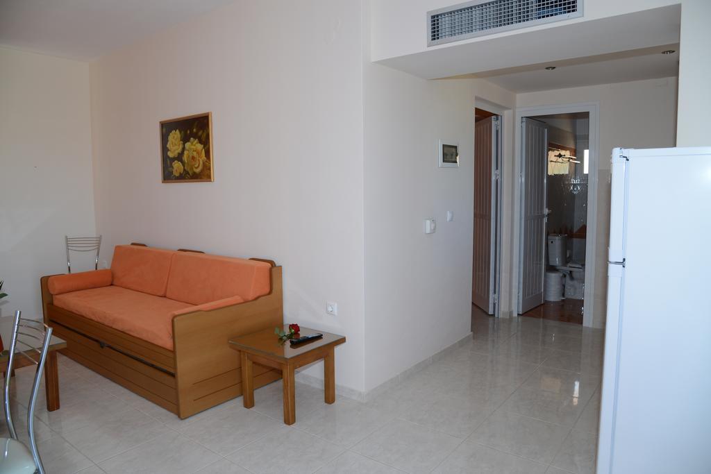 Maria'S Filoxenia Suites Drepano  Extérieur photo