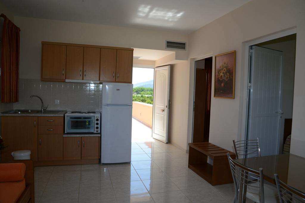 Maria'S Filoxenia Suites Drepano  Extérieur photo